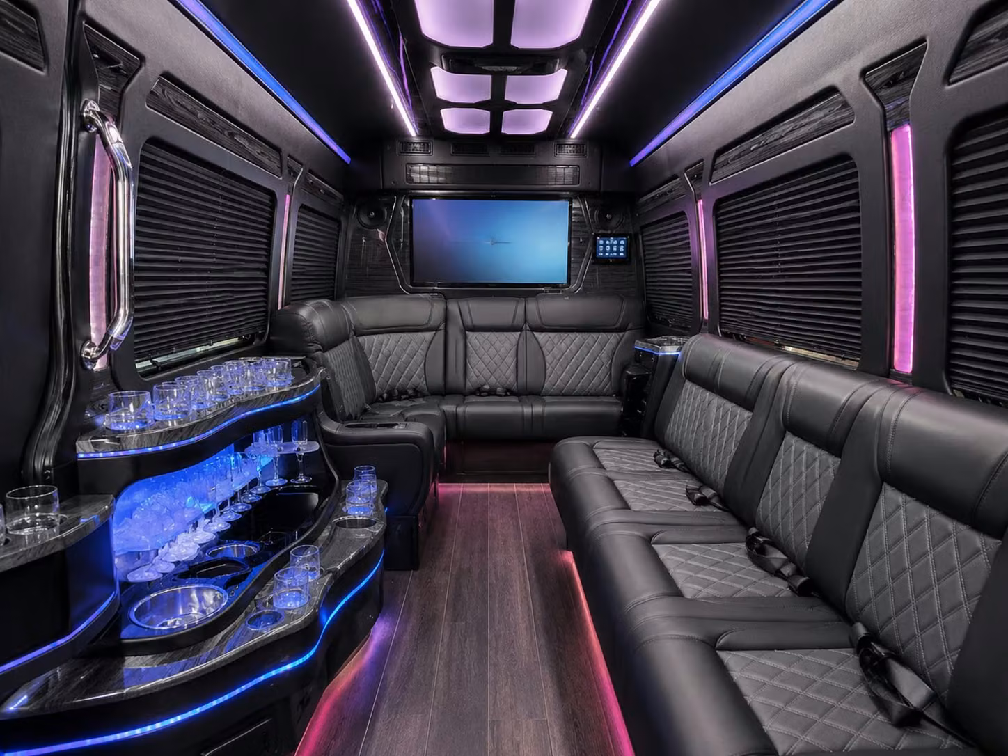 finding group transportation to motorsports and regatta events near jacksonville