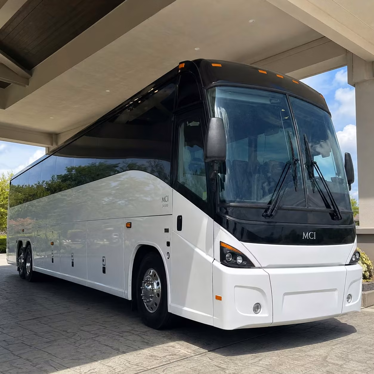 jacksonville charter bus interior