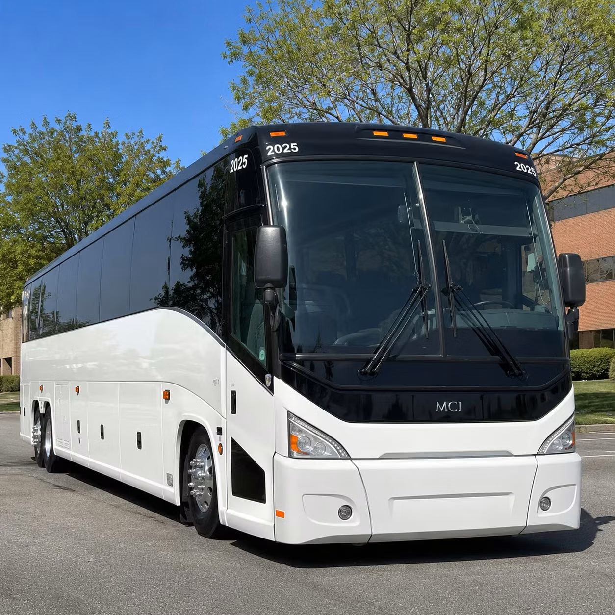 jacksonville jaguars game day charter bus rentals to everbank stadium